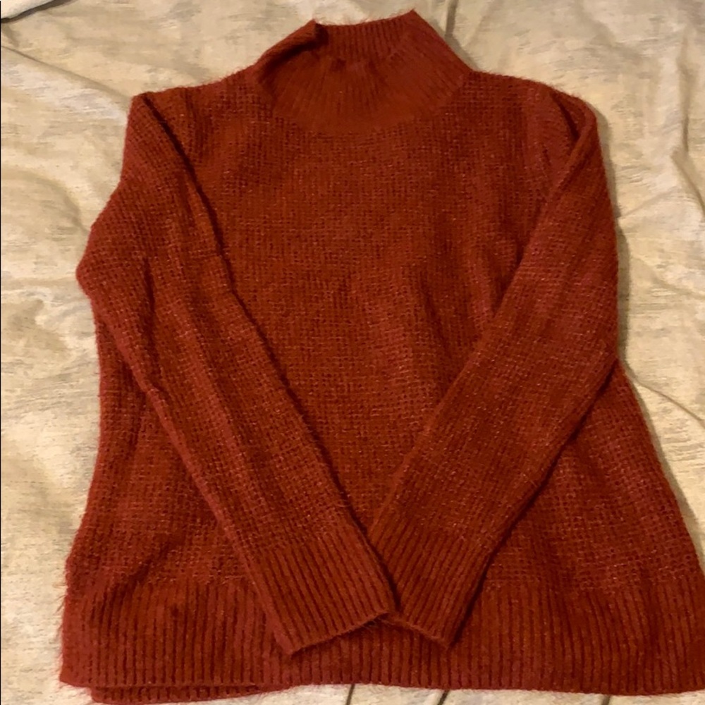Old Navy sweater